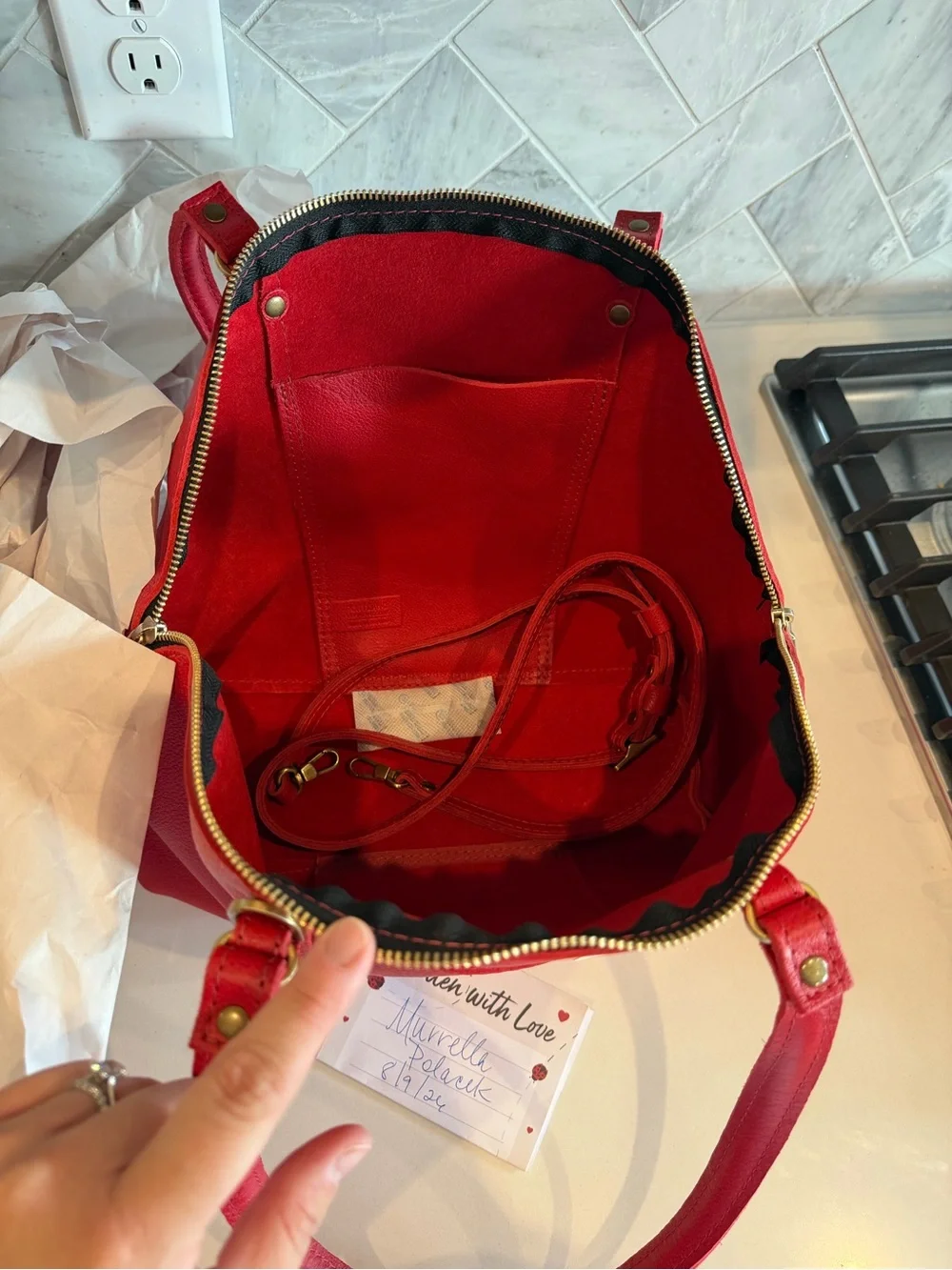 Portland Leather Goods Cherry Large Logan